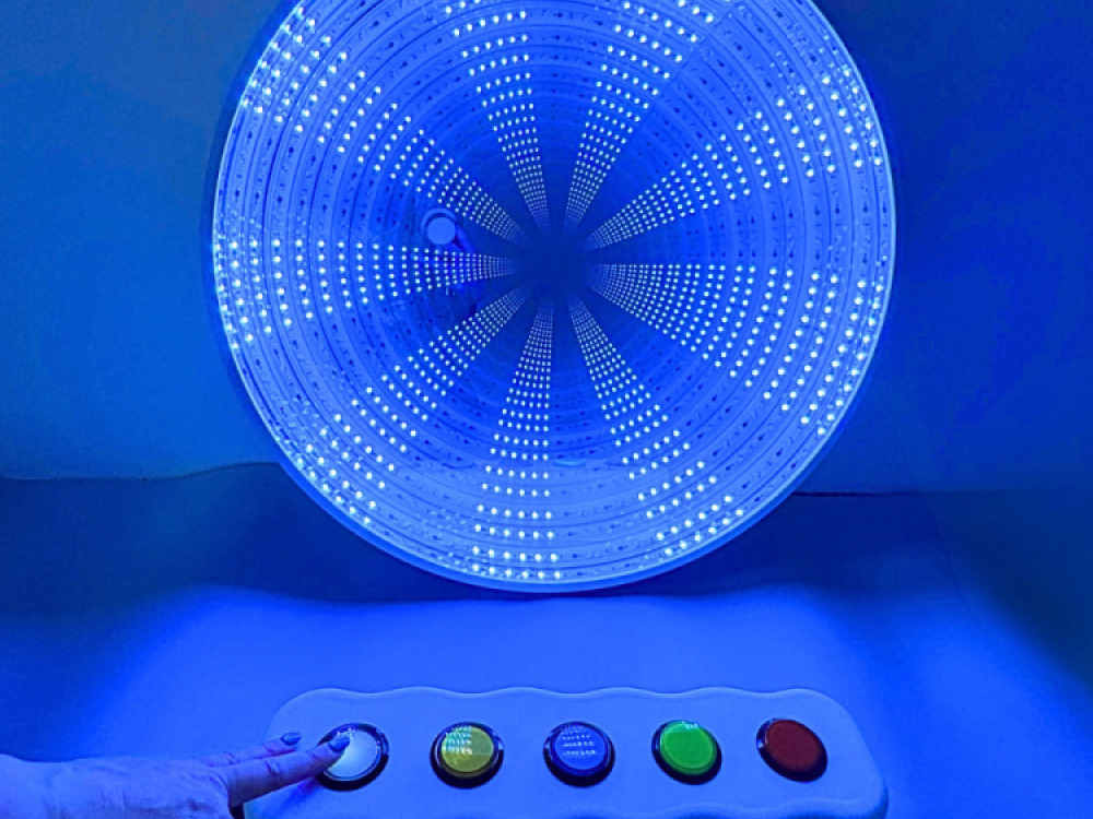 60cm Infinity Mirror with Giant Remote Buttons
