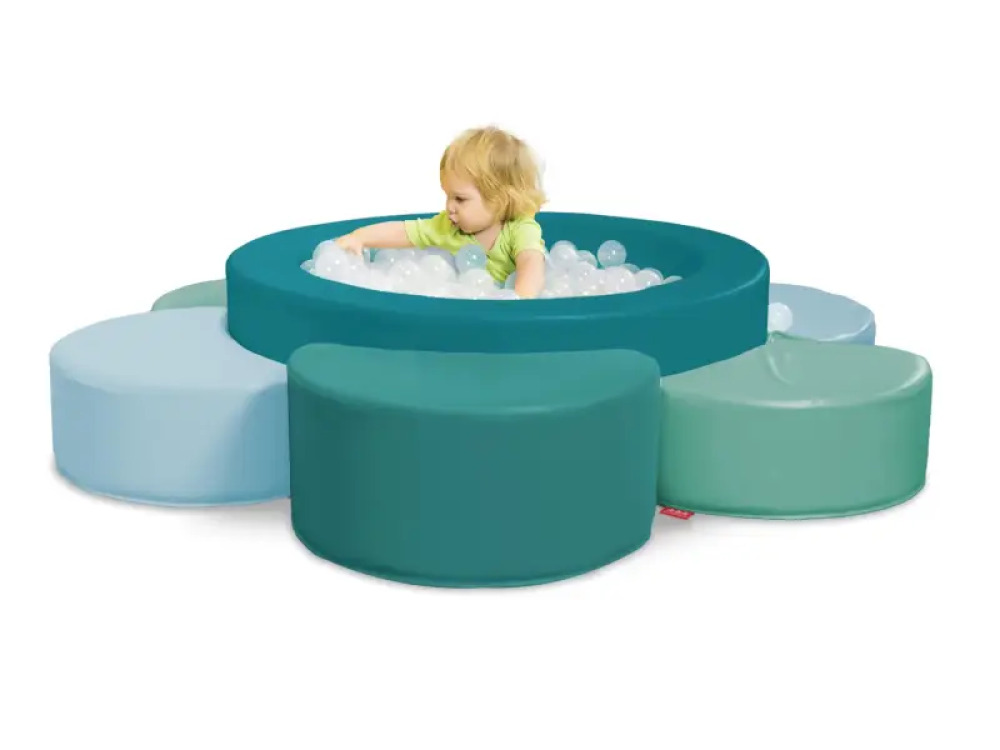 Little flower. Soft play pool with balls