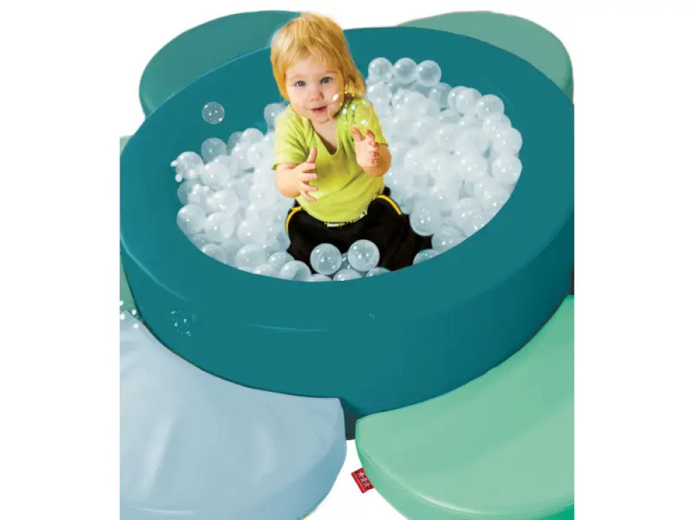 Little flower. Soft play pool with balls
