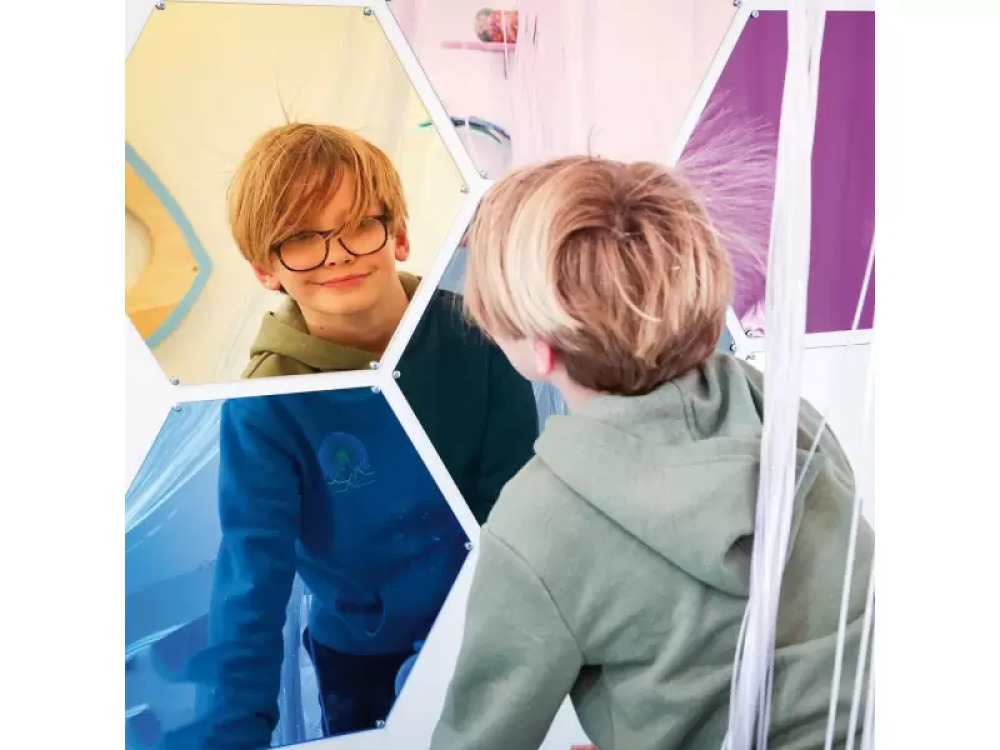Colored mirror panels