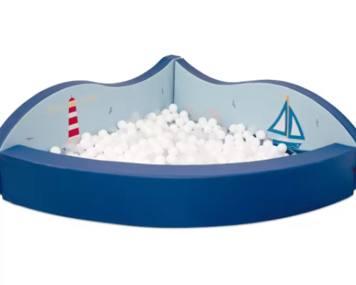 Ocean. Corner ball pool