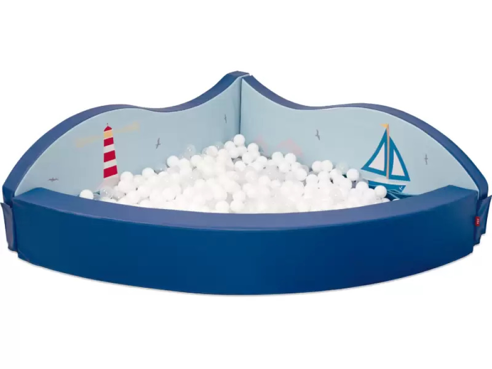 Ocean. Corner ball pool